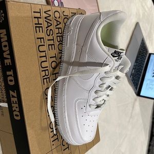 Brand new Women’s Air Force 1